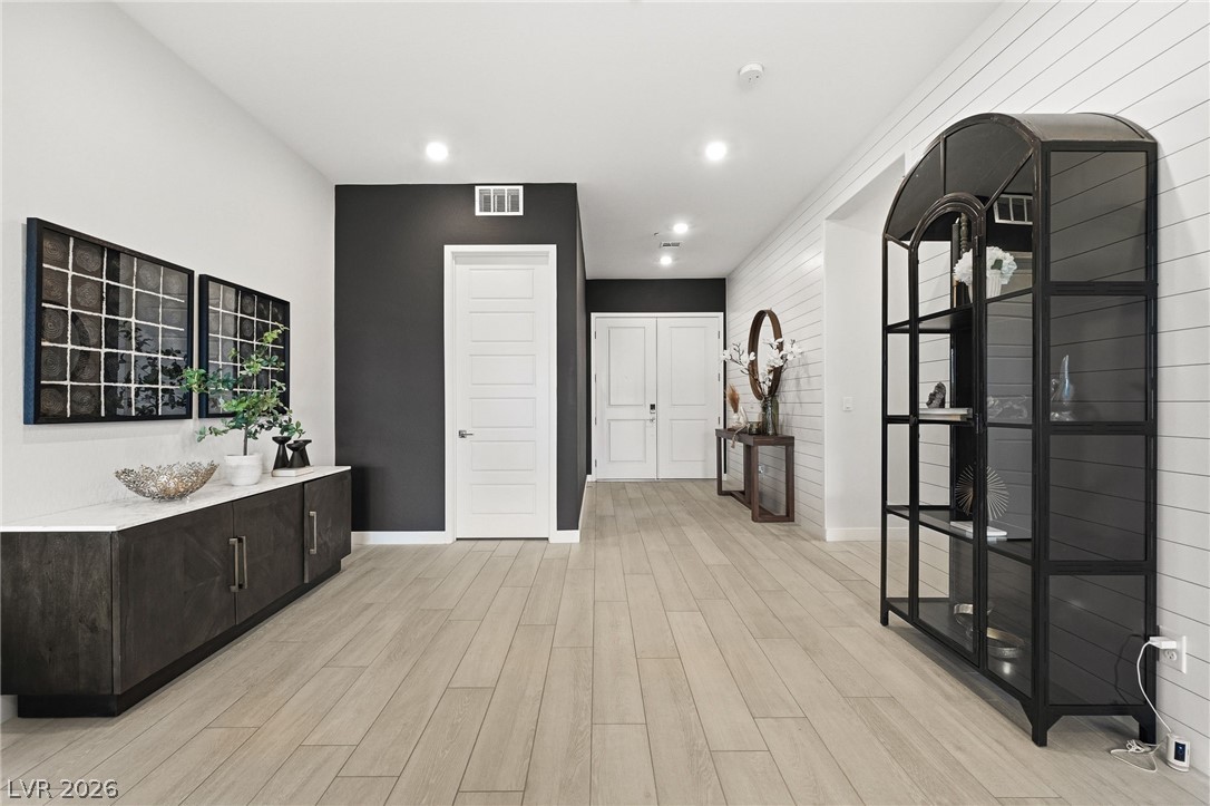 Photo 10 of 59, 9525 W Fisher Avenue