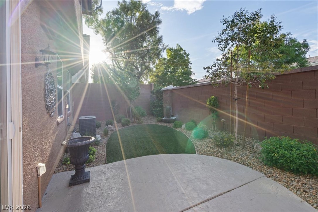 Photo 27 of 29, 9116 Alpine Grove Avenue #103