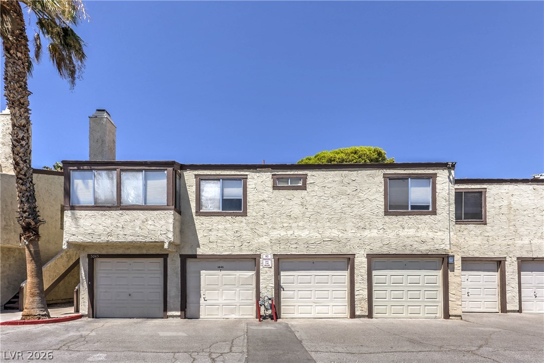 Photo 2 of 5045 Spencer Street #B