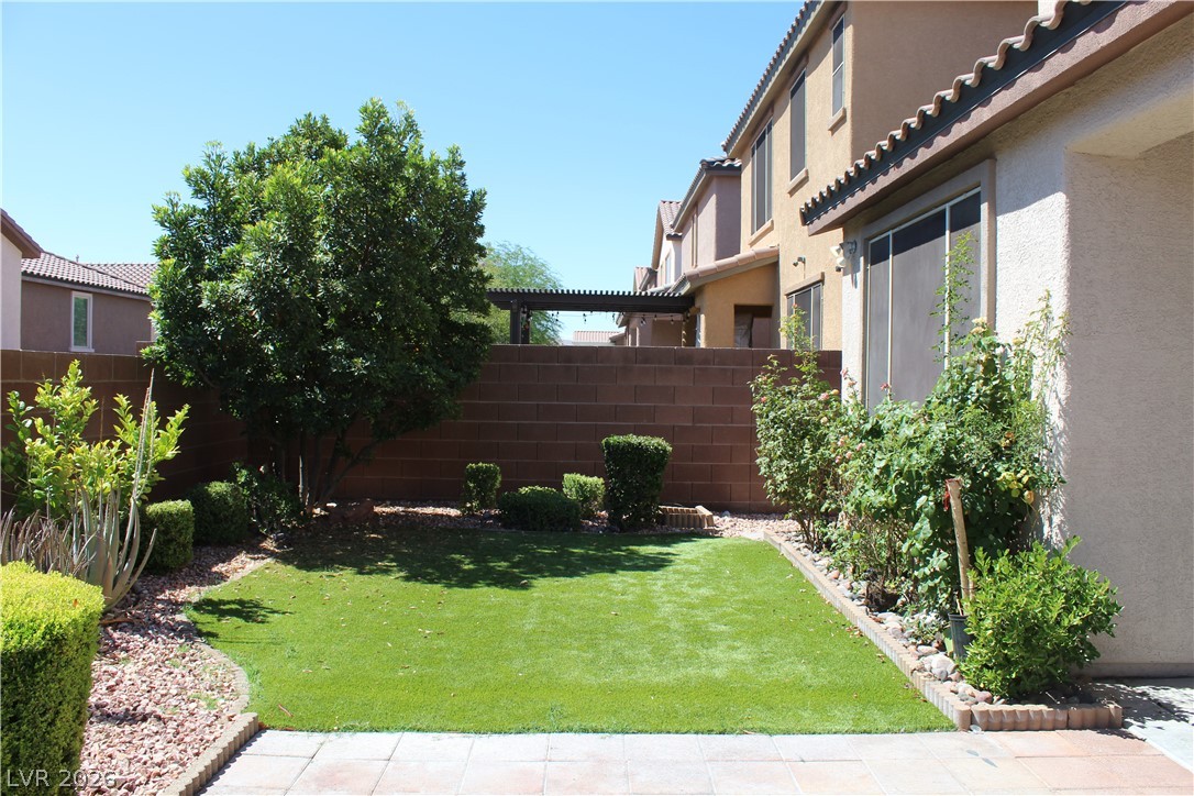 Photo 5 of 10266 Copalito Drive