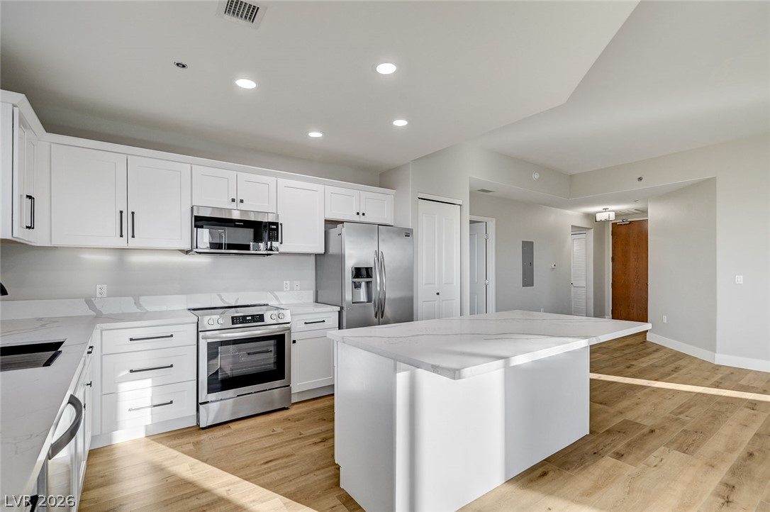 8255 Las Vegas Boulevard #201, Las Vegas