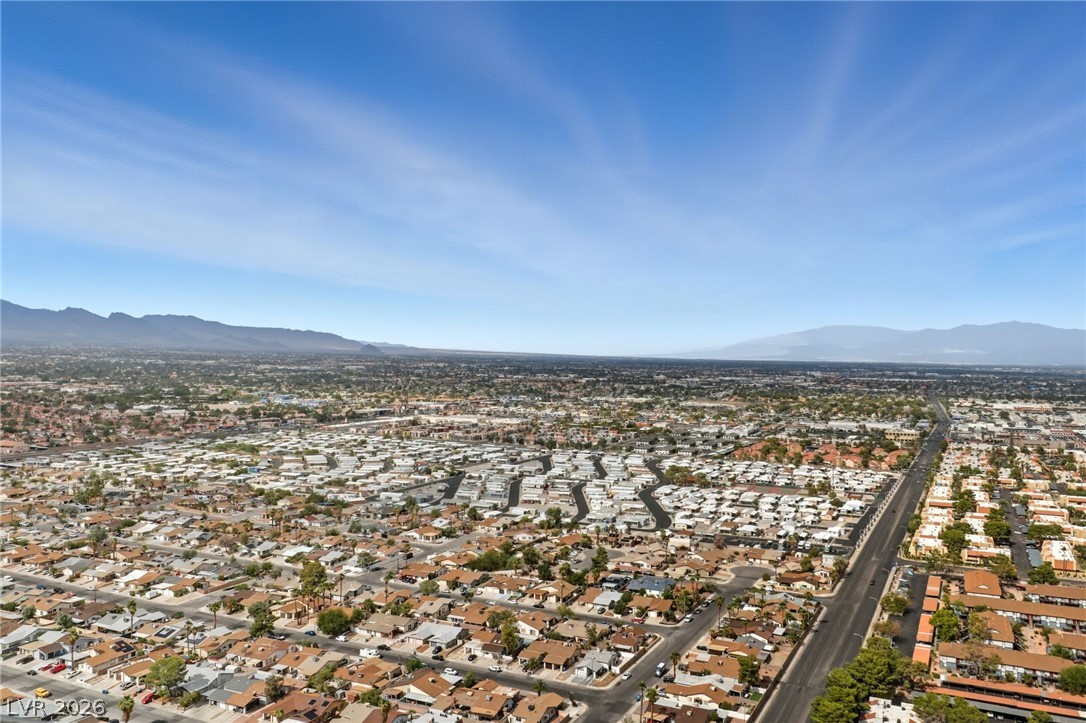 Photo 7 of 28, 4381 W Flamingo Road #51301