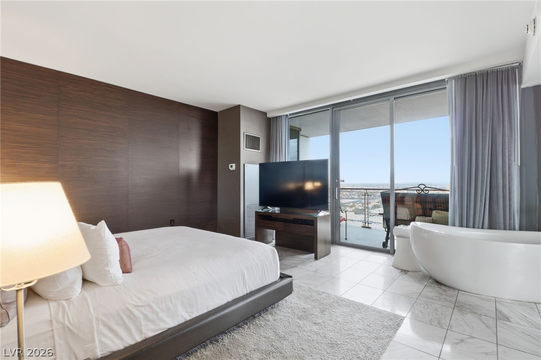Photo 18 of 28, 4381 W Flamingo Road #51301