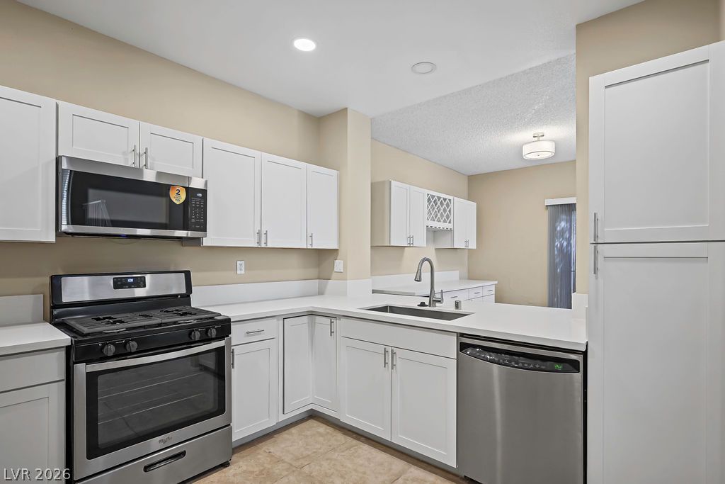 Photo 12 of 32, 1716 Comstock Drive