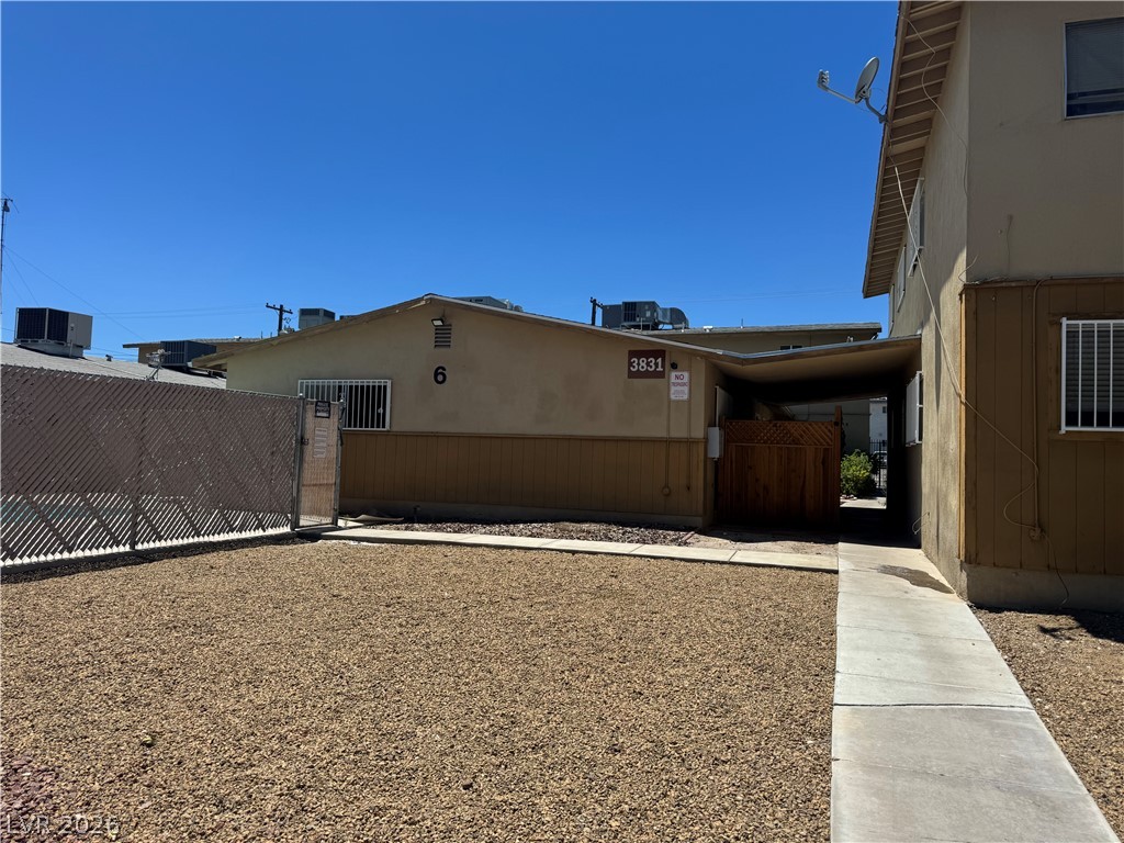 3831 Daisy Street #24, Las Vegas 89119