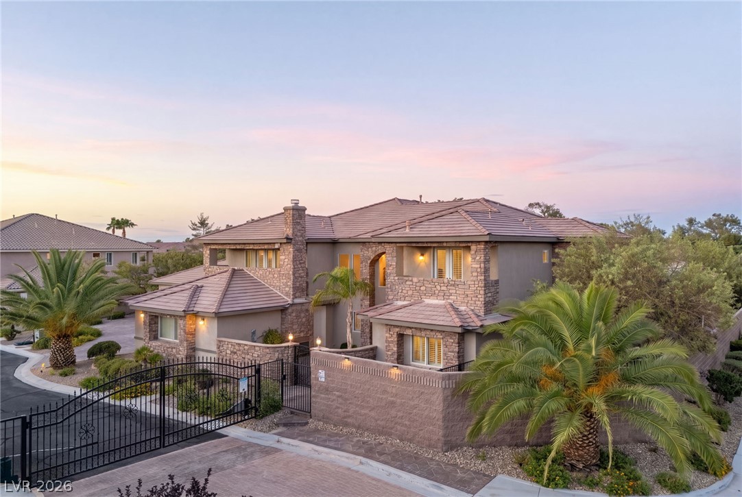 228 E Levi Avenue, Las Vegas 89183