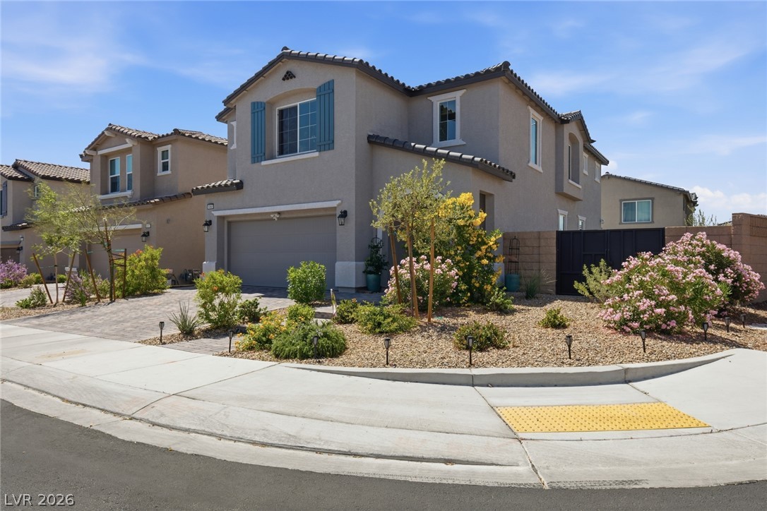 Photo 4 of 10981 Fennel Avenue