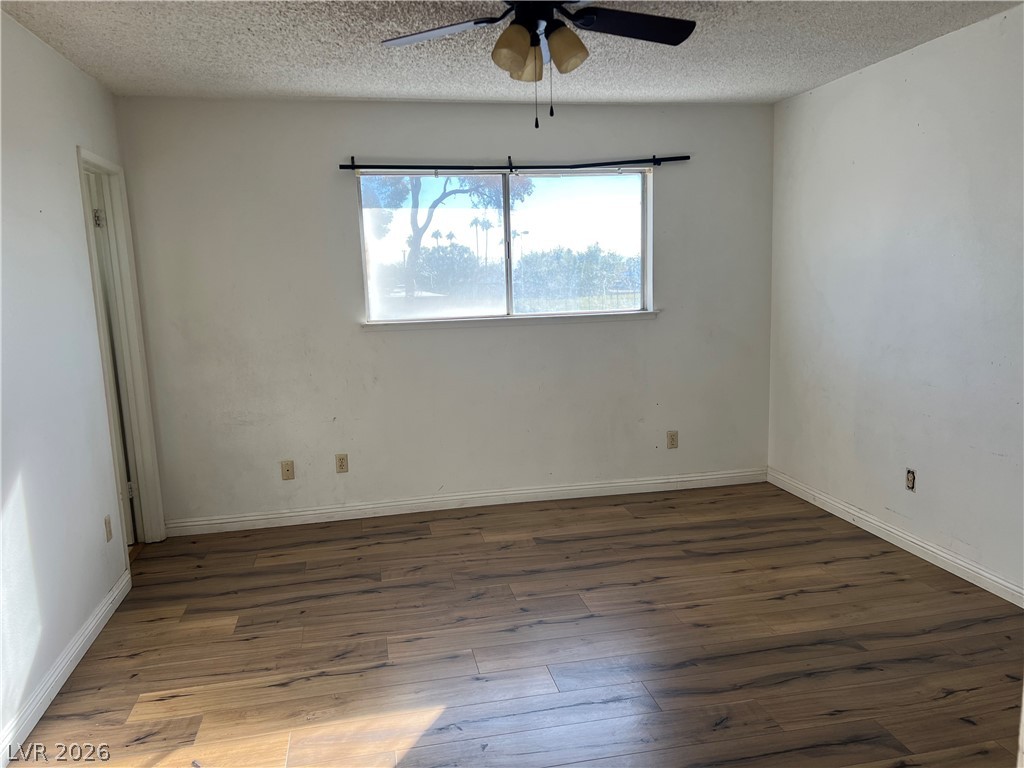 Photo 28 of 31, 3116 S Pecos Road