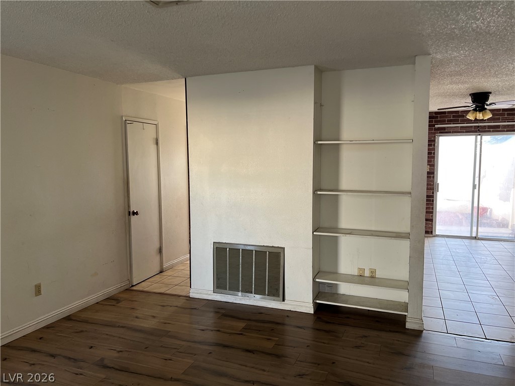 Photo 10 of 31, 3116 S Pecos Road