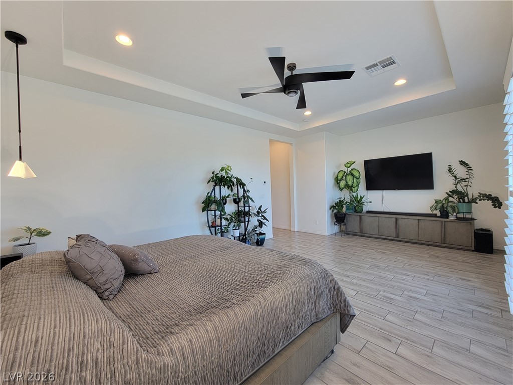 Photo 25 of 36, 8740 S Pioneer Way