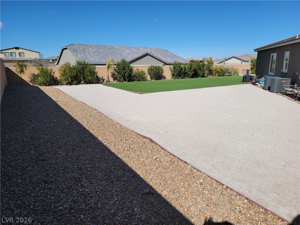 Photo 33 of 36, 8740 S Pioneer Way