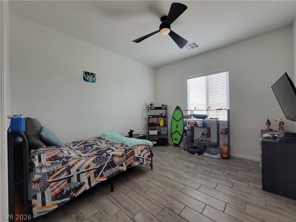 Photo 14 of 36, 8740 S Pioneer Way