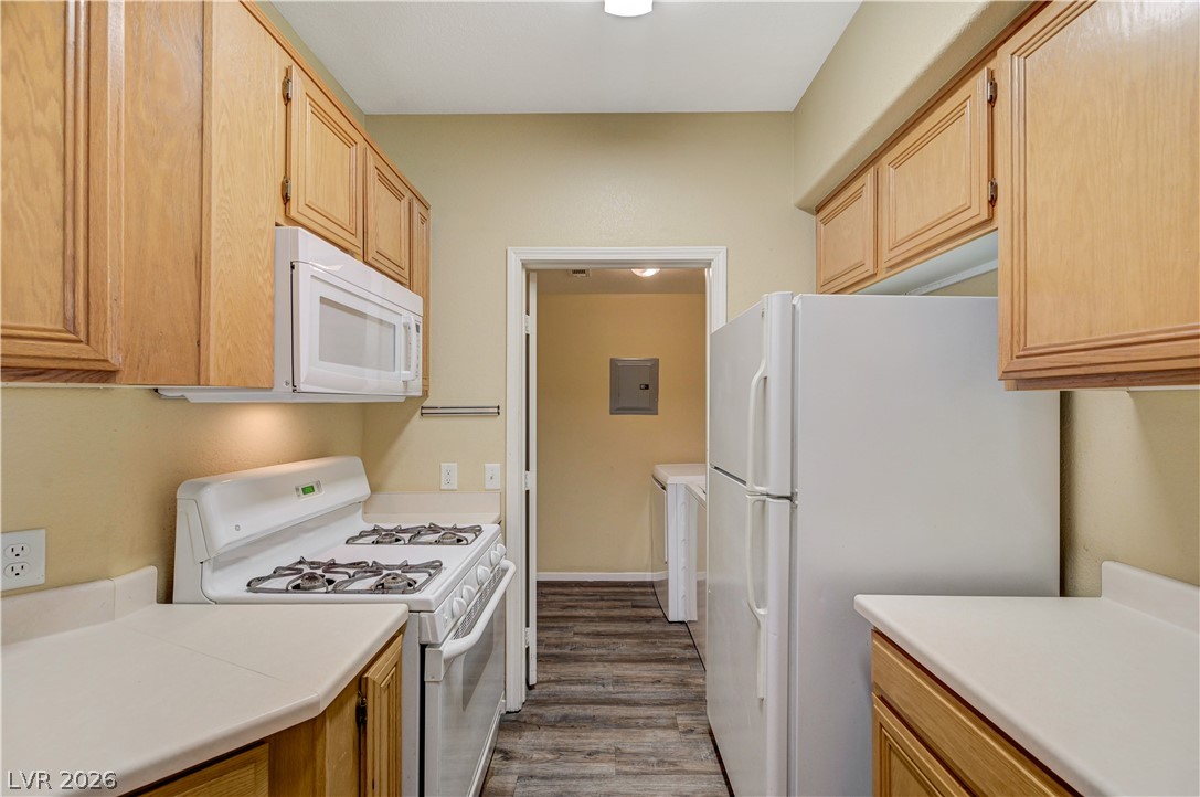 Photo 17 of 40, 7127 S Durango Drive #108