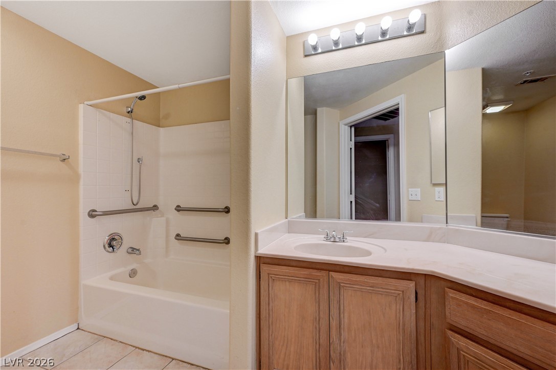 Photo 23 of 40, 7127 S Durango Drive #108