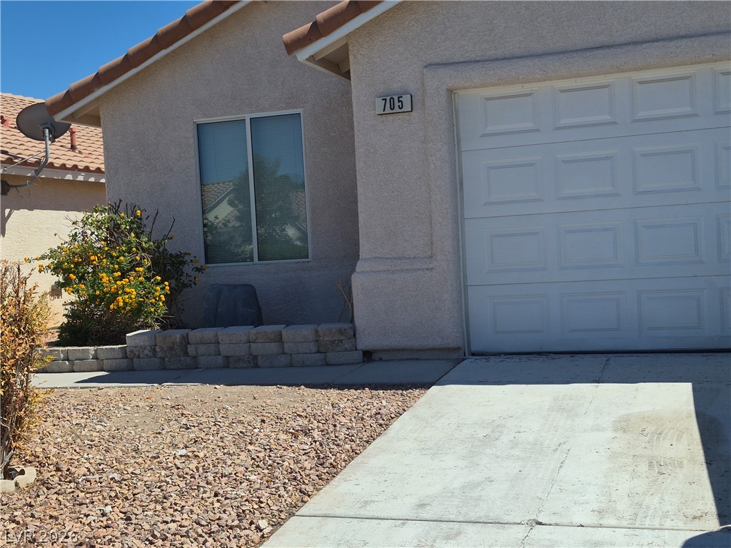 705 W Alecandro Daniel Avenue, North Las Vegas 89031