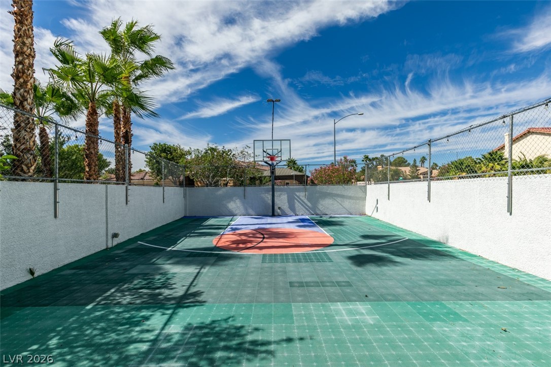 Photo 74 of 84, 2200 Paseo Court