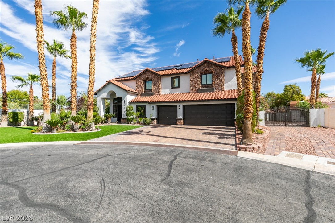 Photo 2 of 2200 Paseo Court