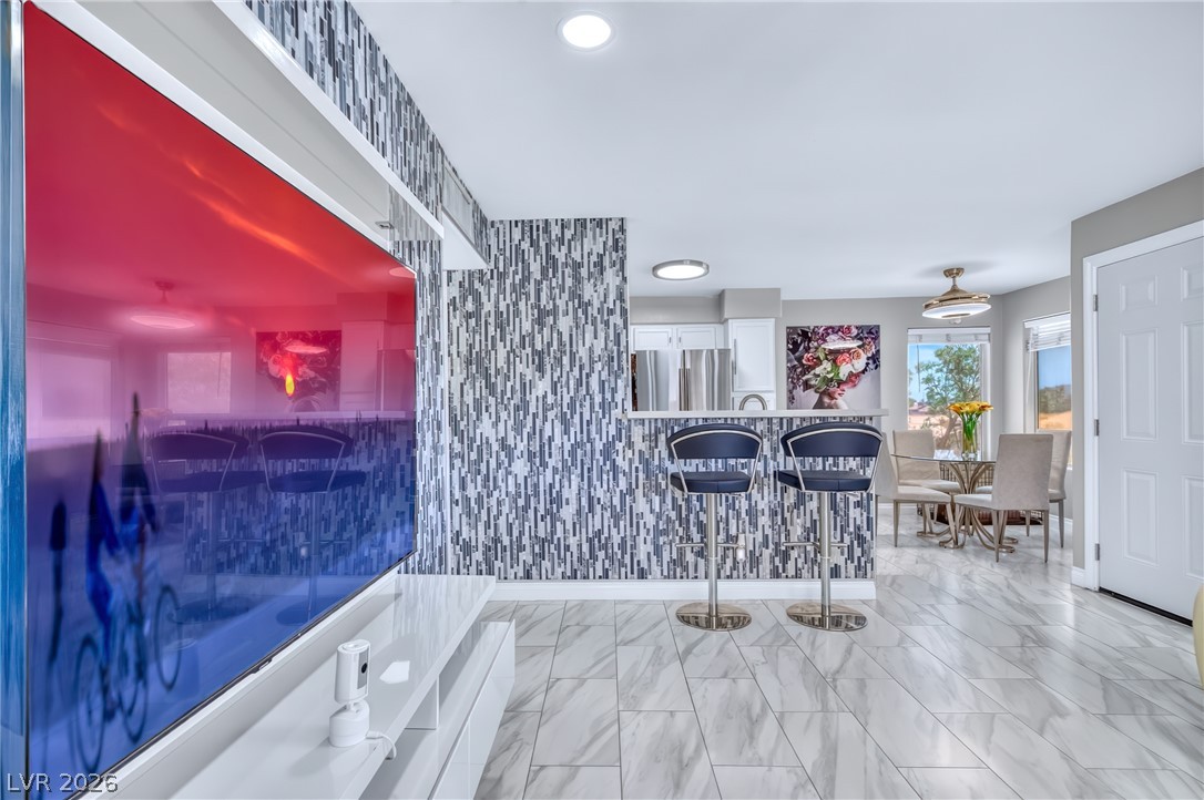 Photo 7 of 27, 3078 Tarpon Drive #203