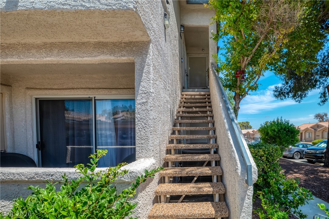 Photo 24 of 27, 3078 Tarpon Drive #203