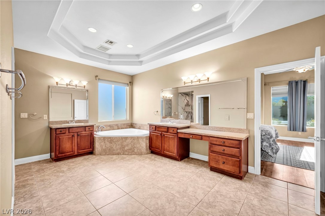 Photo 8 of 57, 5960 Michelli Crest Way