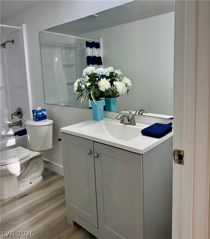 Photo 8 of 33, 2980 Juniper Hills Boulevard #103