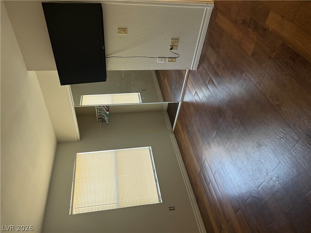 Photo 7 of 9, 2451 N Rainbow Boulevard #1064