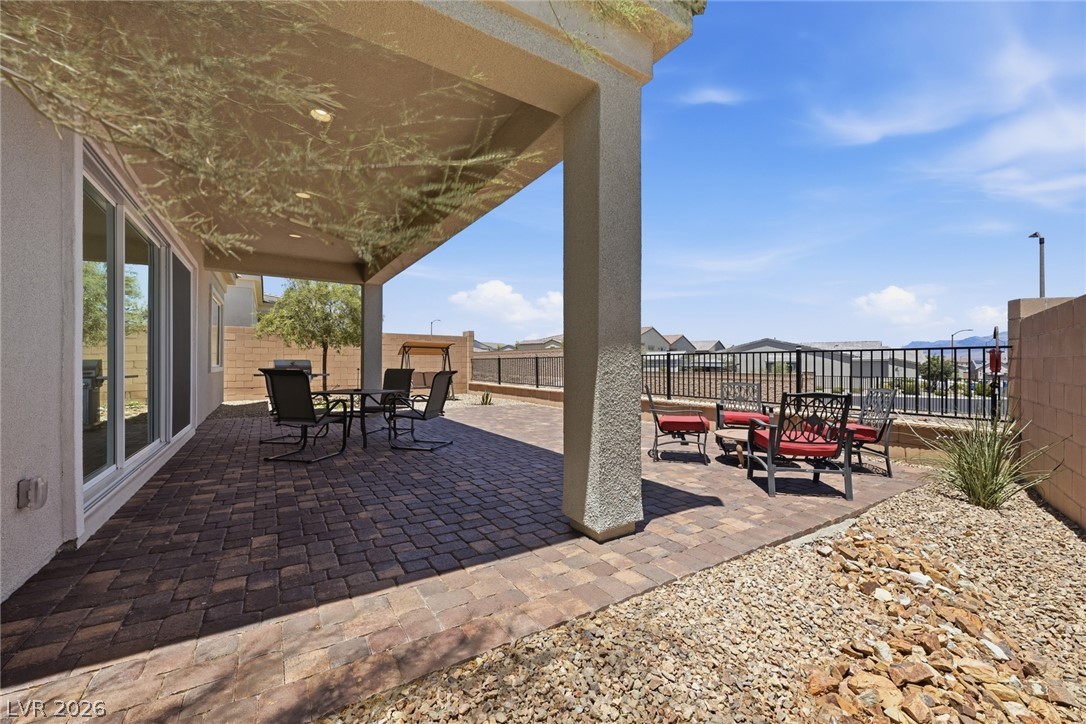 Photo 5 of 10202 Millholm Avenue