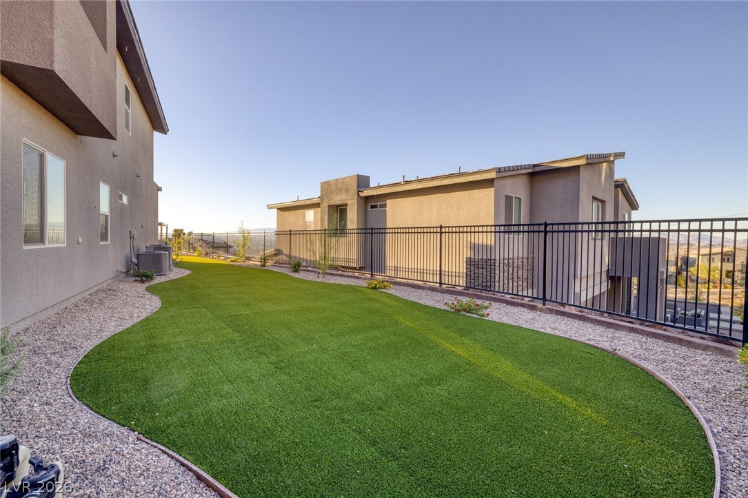 Photo 66 of 72, 526 Riley Ridge Court