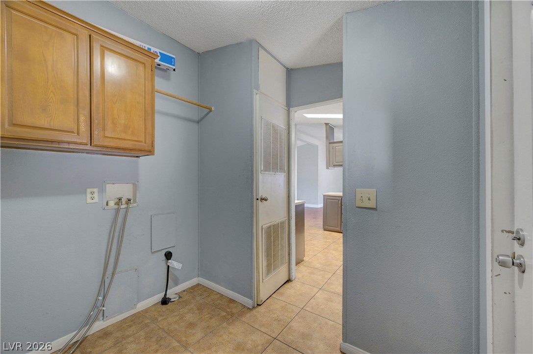 Photo 41 of 53, 5997 Castlemont Avenue