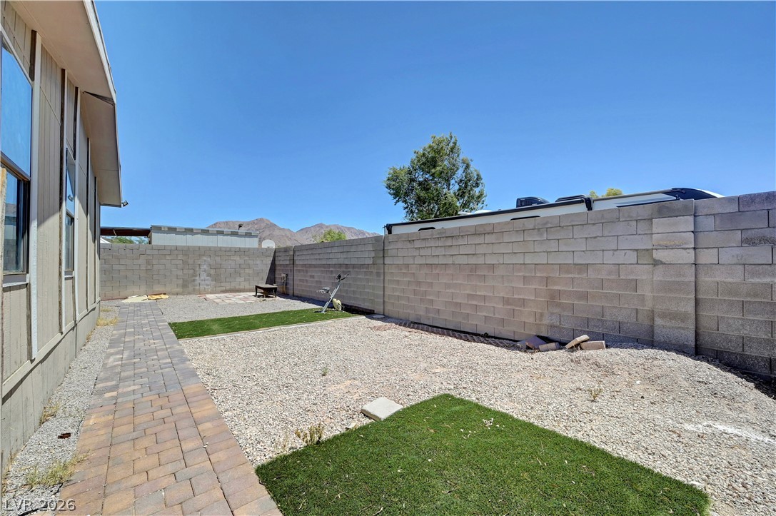 Photo 47 of 53, 5997 Castlemont Avenue