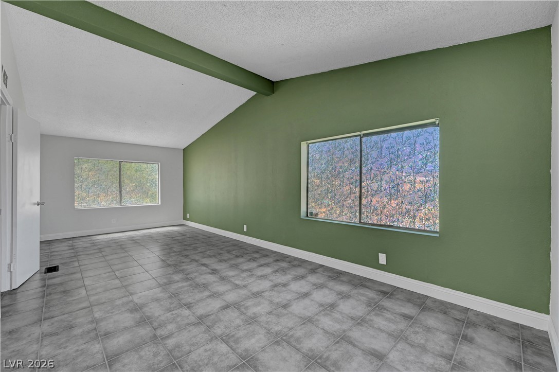 Photo 37 of 53, 5997 Castlemont Avenue