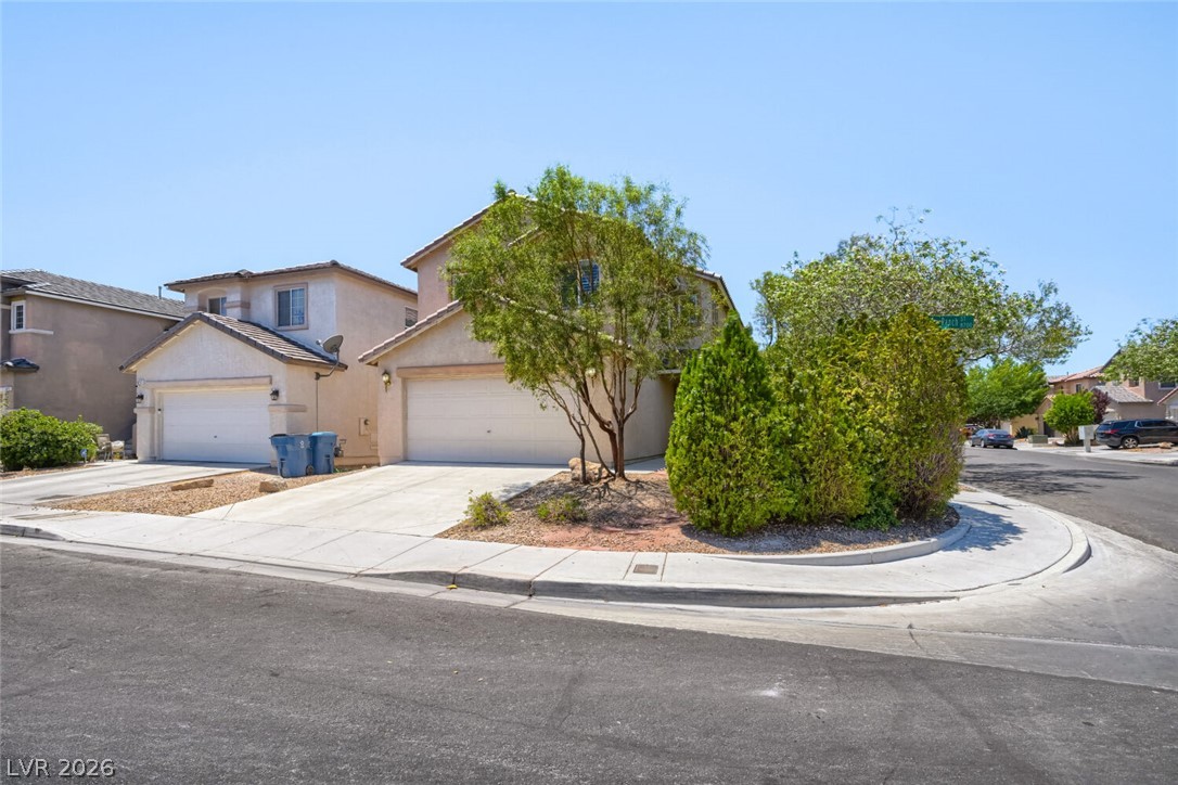 Photo 4 of 8721 Palomino Ranch Street