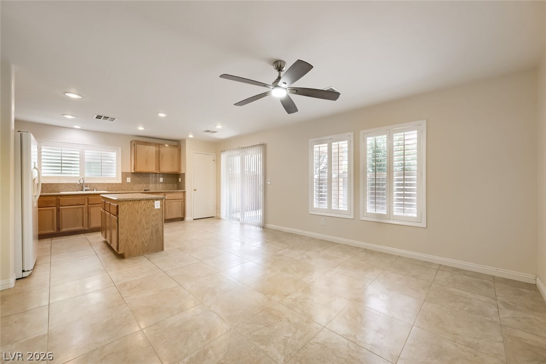 Photo 10 of 29, 8721 Palomino Ranch Street