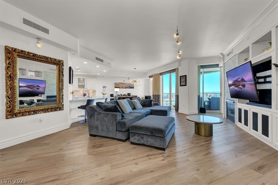 Photo 7 of 86, 9101 Alta Drive #204