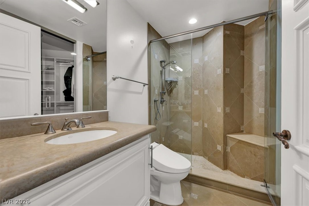 Photo 39 of 86, 9101 Alta Drive #204