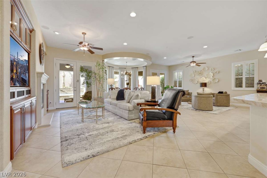 Photo 7 of 29, 2756 Kilwinning Drive
