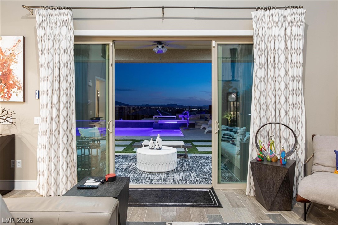 2153 King Crest Court, Henderson 89052
