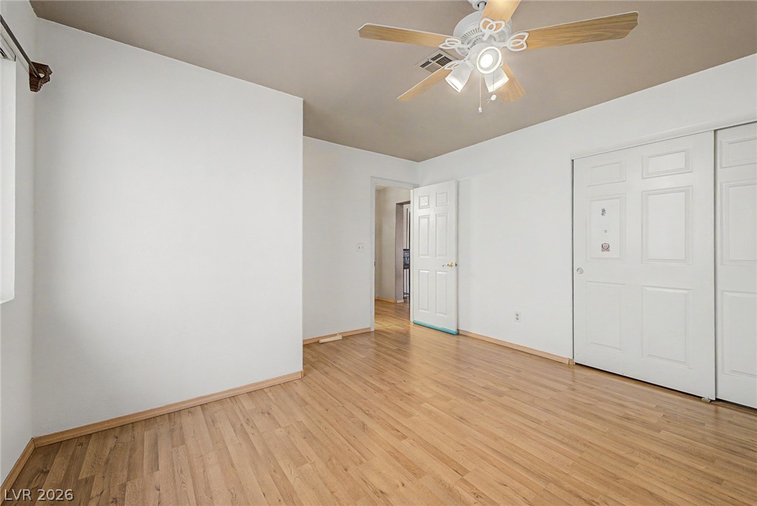 Photo 18 of 35, 8208 Swan Lake Avenue