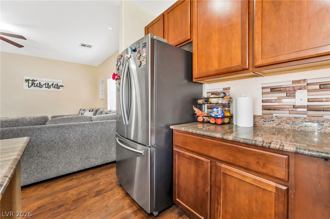 Photo 14 of 42, 309 Sierra Breeze Avenue