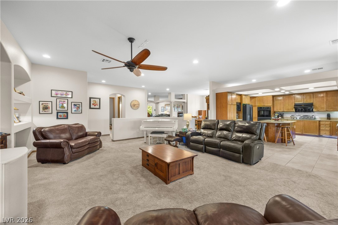 Photo 14 of 43, 5612 Lusitano Street