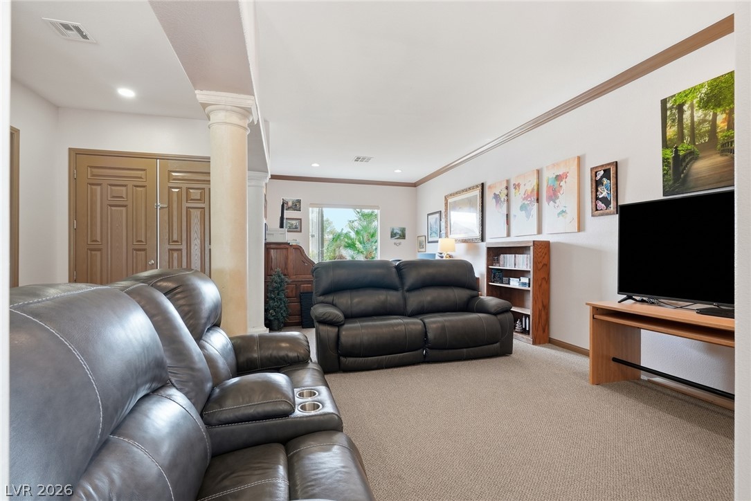 Photo 10 of 43, 5612 Lusitano Street