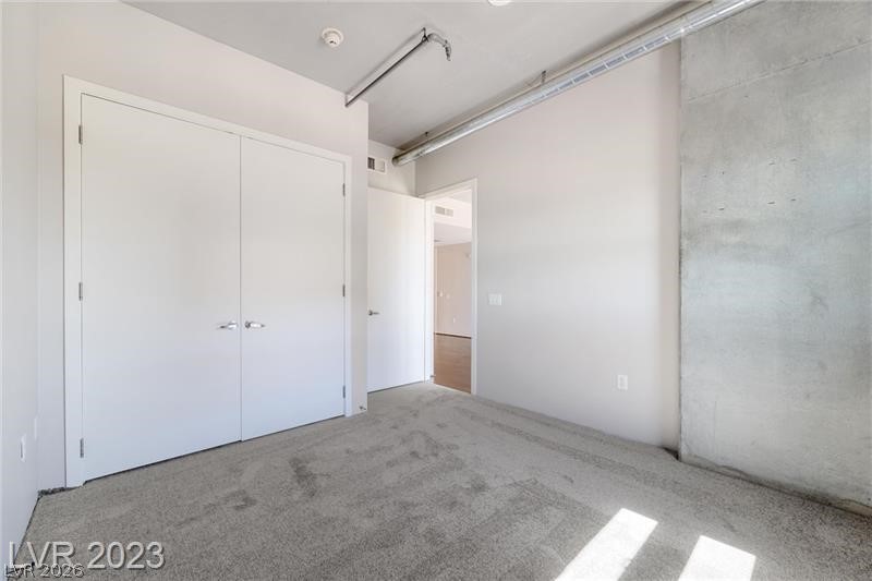 Photo 13 of 33, 353 E Bonneville Avenue #375