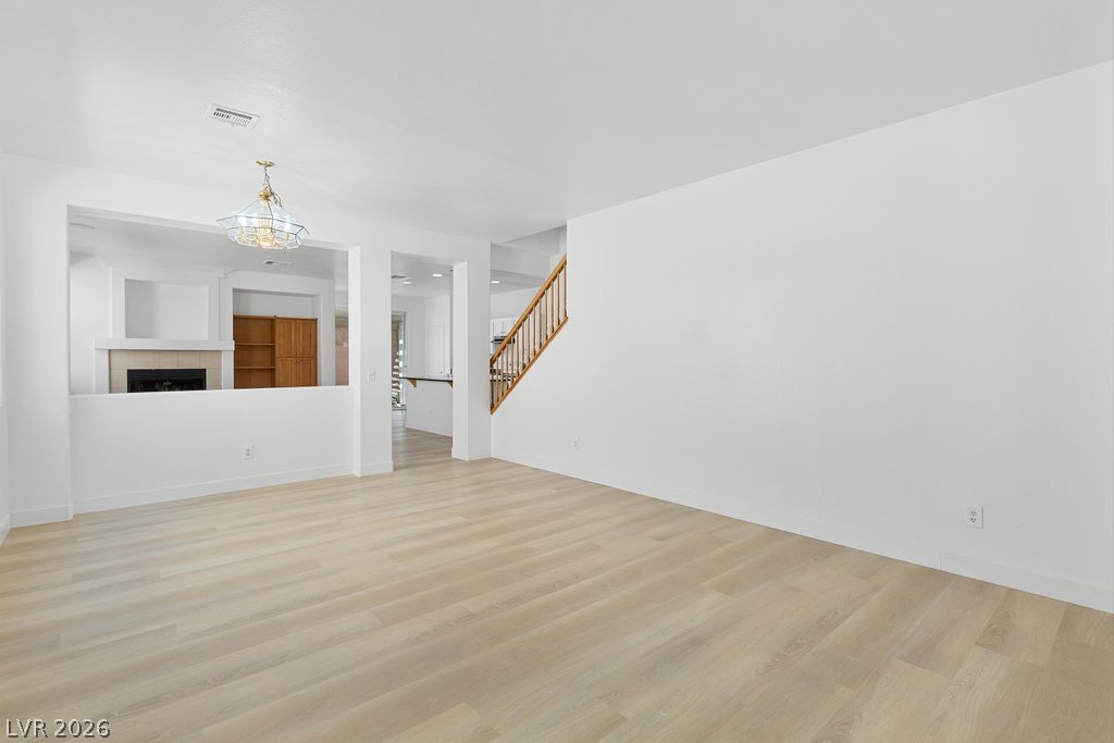 Photo 6 of 41, 9538 Creedmoor Court
