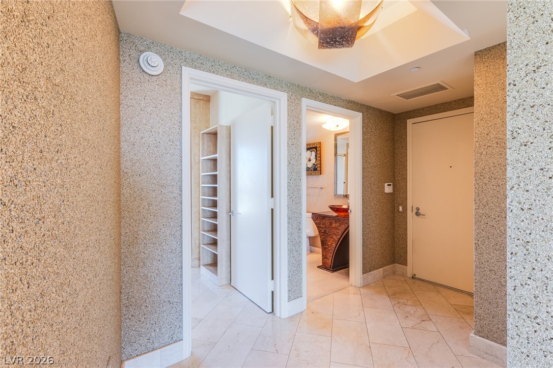 Photo 3 of 322 Karen Avenue #3601