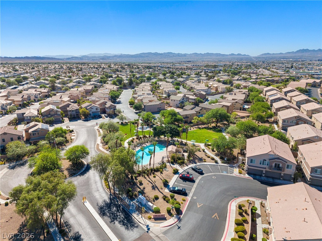 Photo 28 of 31, 5535 Baccarat Avenue #103