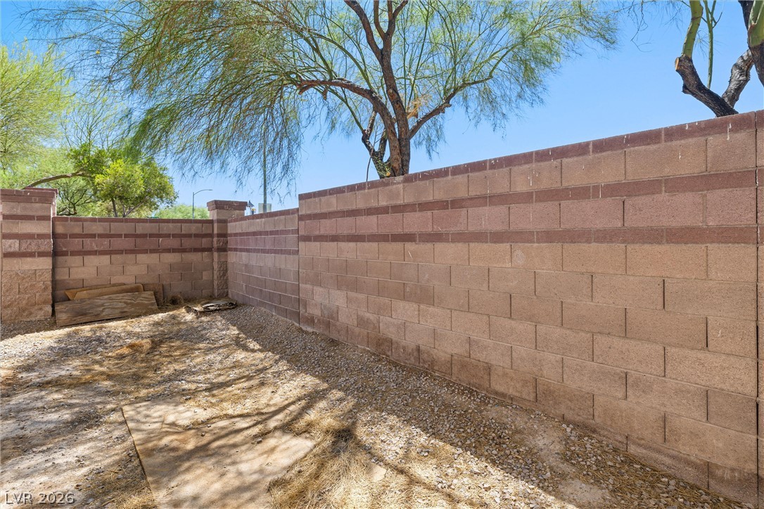 Photo 24 of 31, 5535 Baccarat Avenue #103