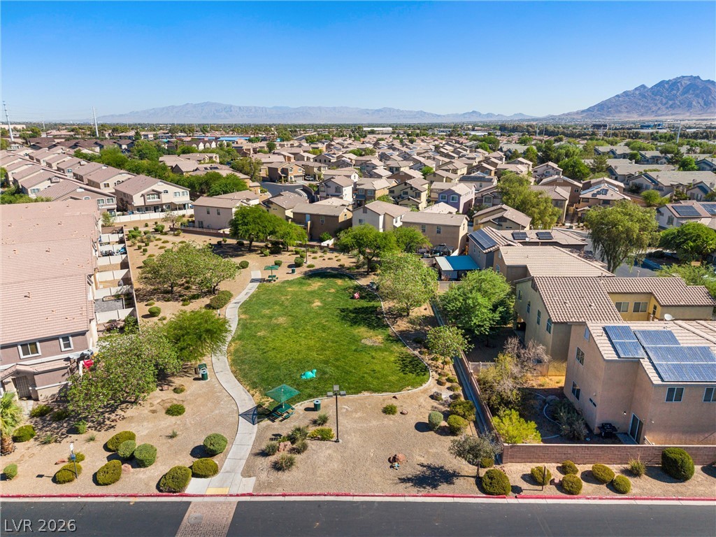 Photo 26 of 31, 5535 Baccarat Avenue #103