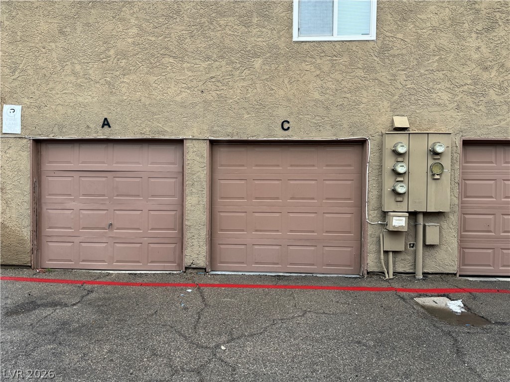 Photo 2 of 574 Roxella Lane #C
