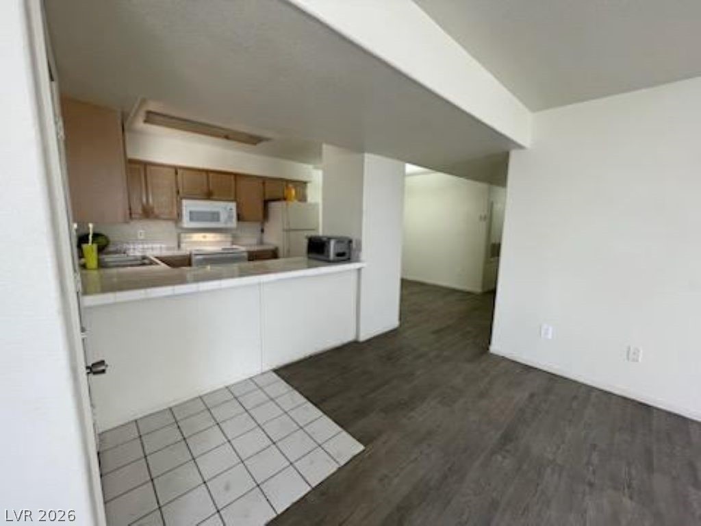 Photo 9 of 34, 2725 S Nellis Boulevard #1158