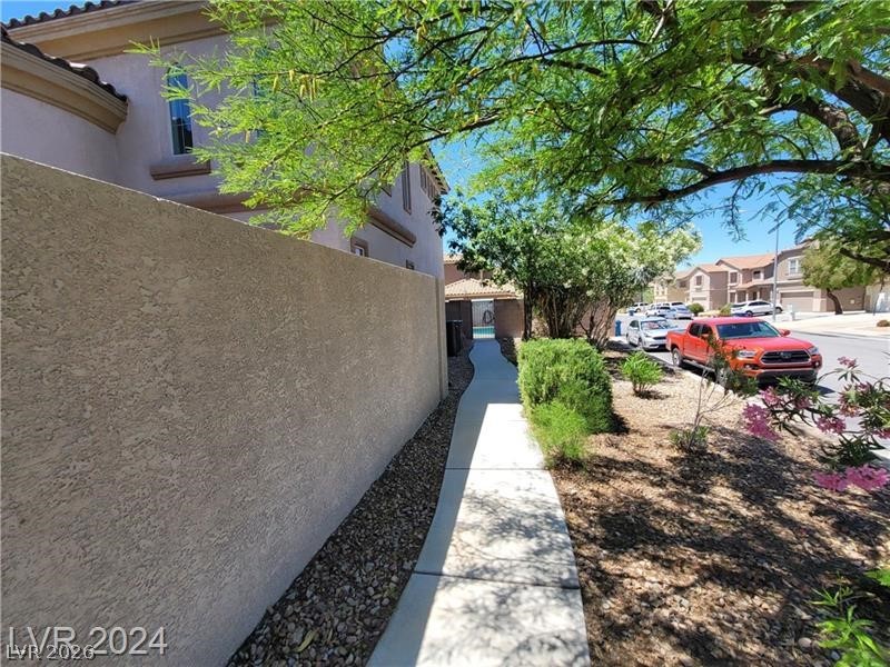 Photo 4 of 206 Valerian Street